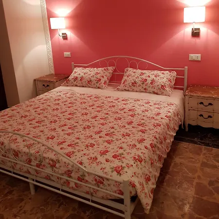 بيت ضيافة Piccolo Paradiso 2*